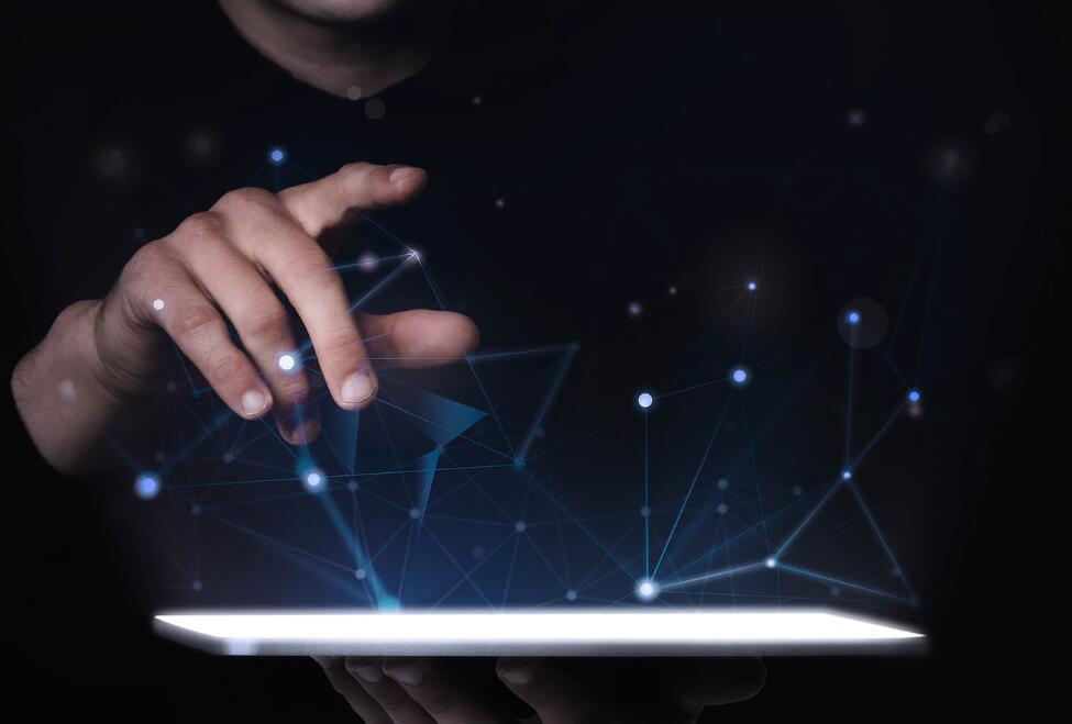 谁能把妖精的尾巴人物全名称说一下 妖精的尾巴图片